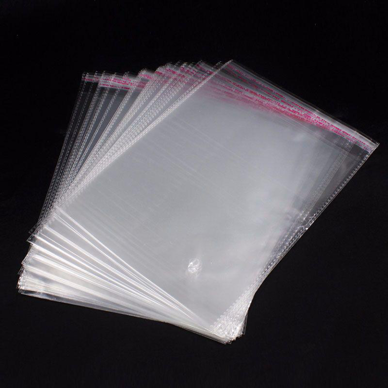 Self-adhesive bags – Hoster